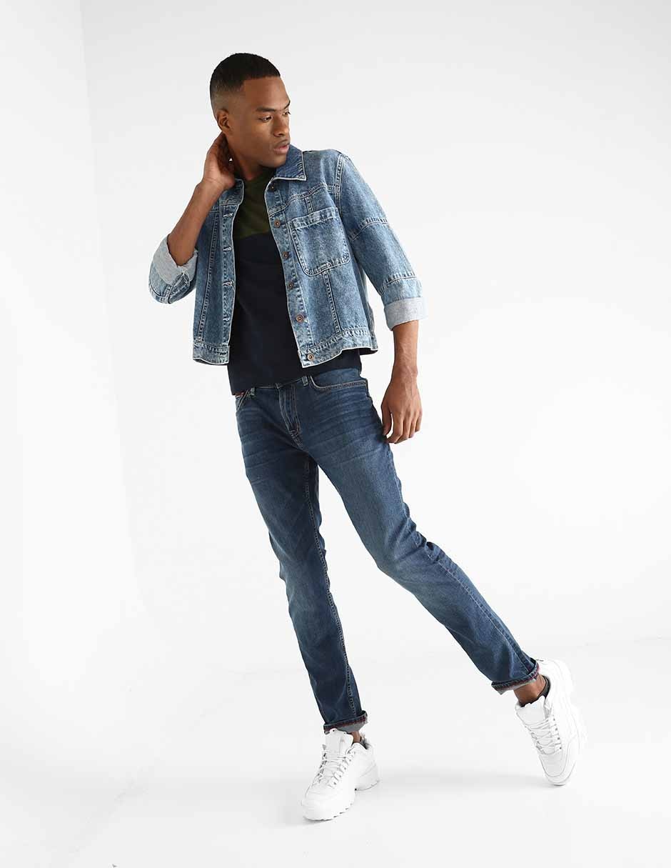 Jeans slim lavado stone wash para hombre 4