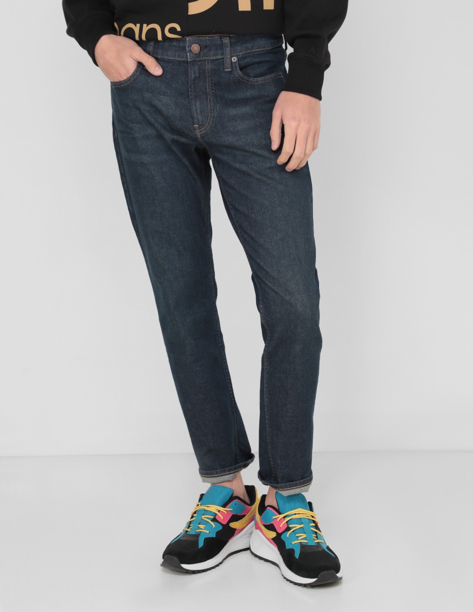 Jeans slim lavado obscuro para hombre Jeans slim lavado obscuro para hombre