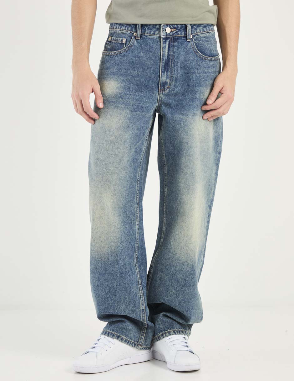 Jeans straight deslavado para hombre 1