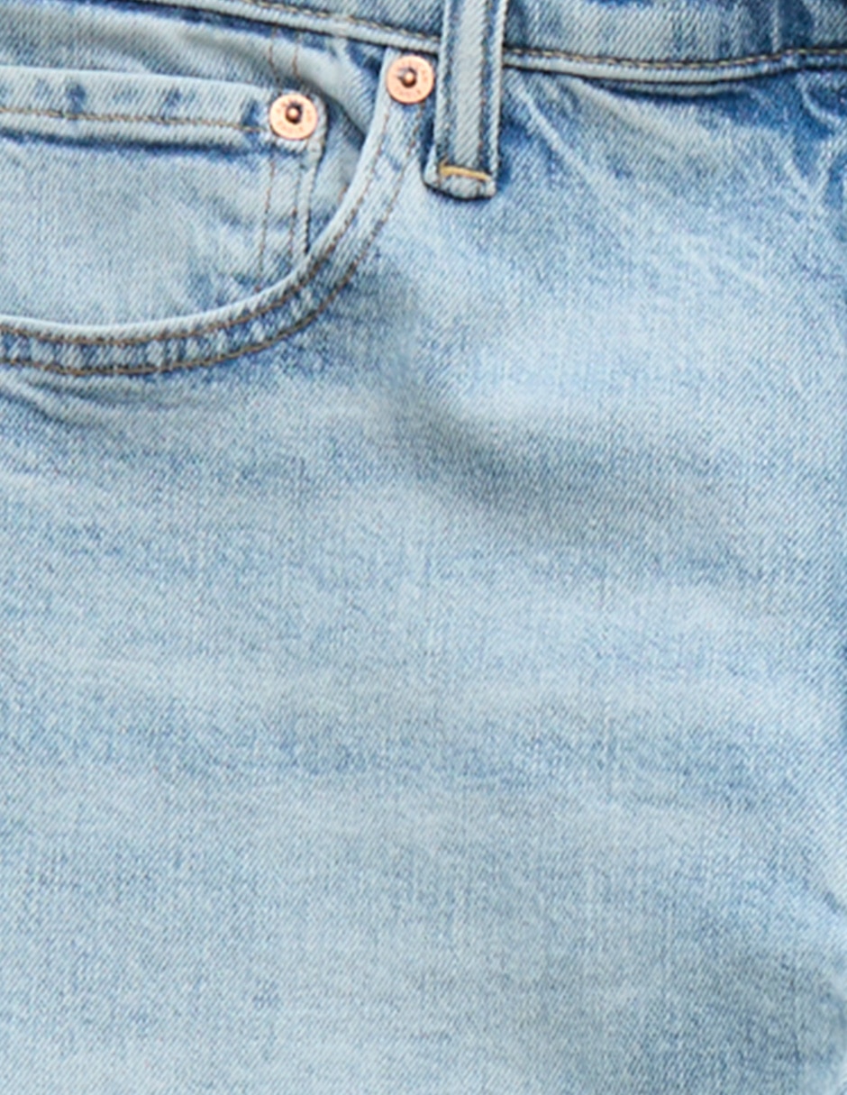 Jeans straight lavado claro para hombre
