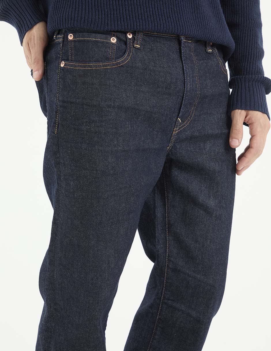 Jeans straight lavado obscuro para hombre