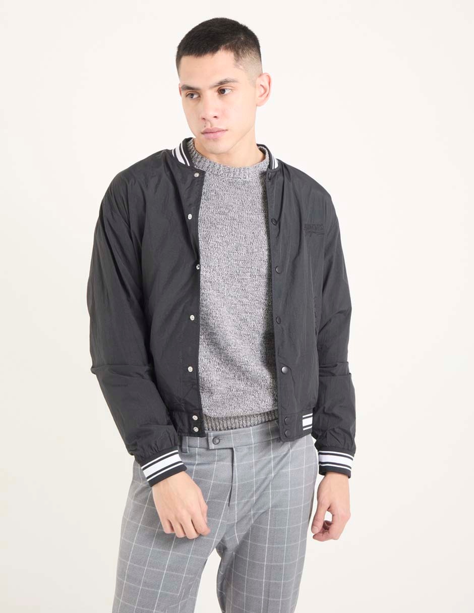Chamarra bomber con bolsillos para hombre 1