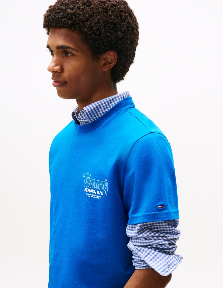 Playera Linear cuello redondo para hombre