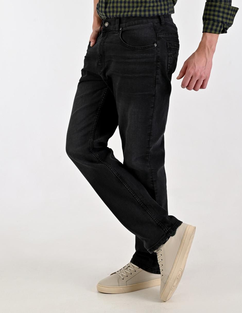 Jeans straight lavado whisker para hombre 5
