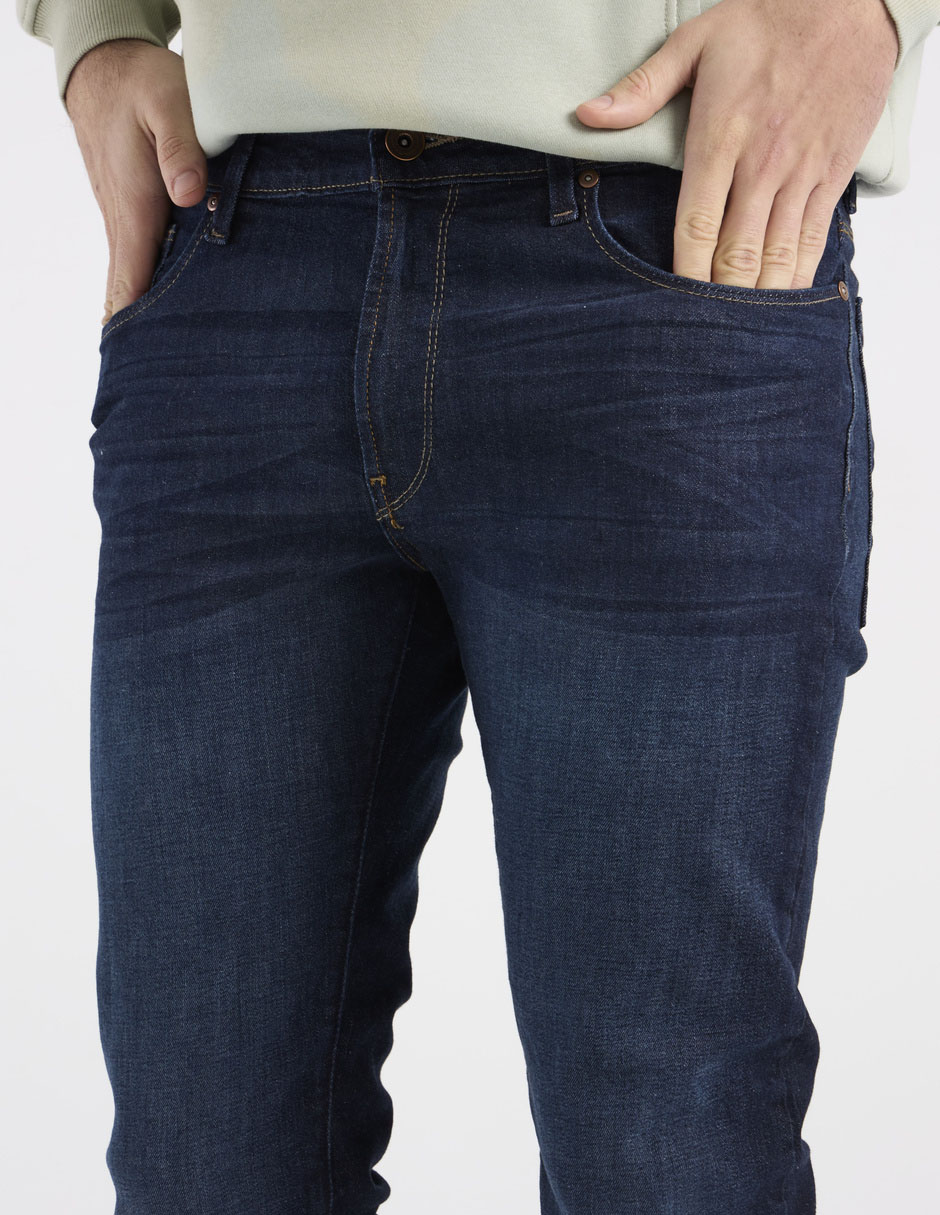 Jeans slim lavado obscuro para hombre 7
