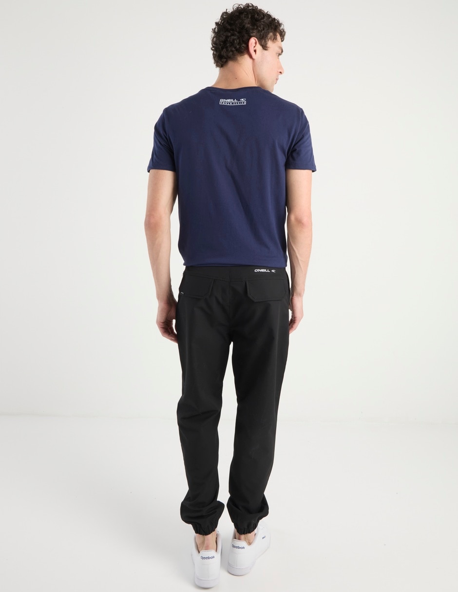 Jeans jogger straight lavado obscuro para hombre 2