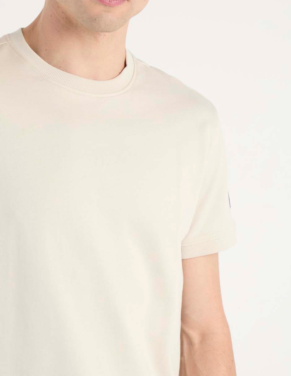 Playera cuello redondo para hombre 7