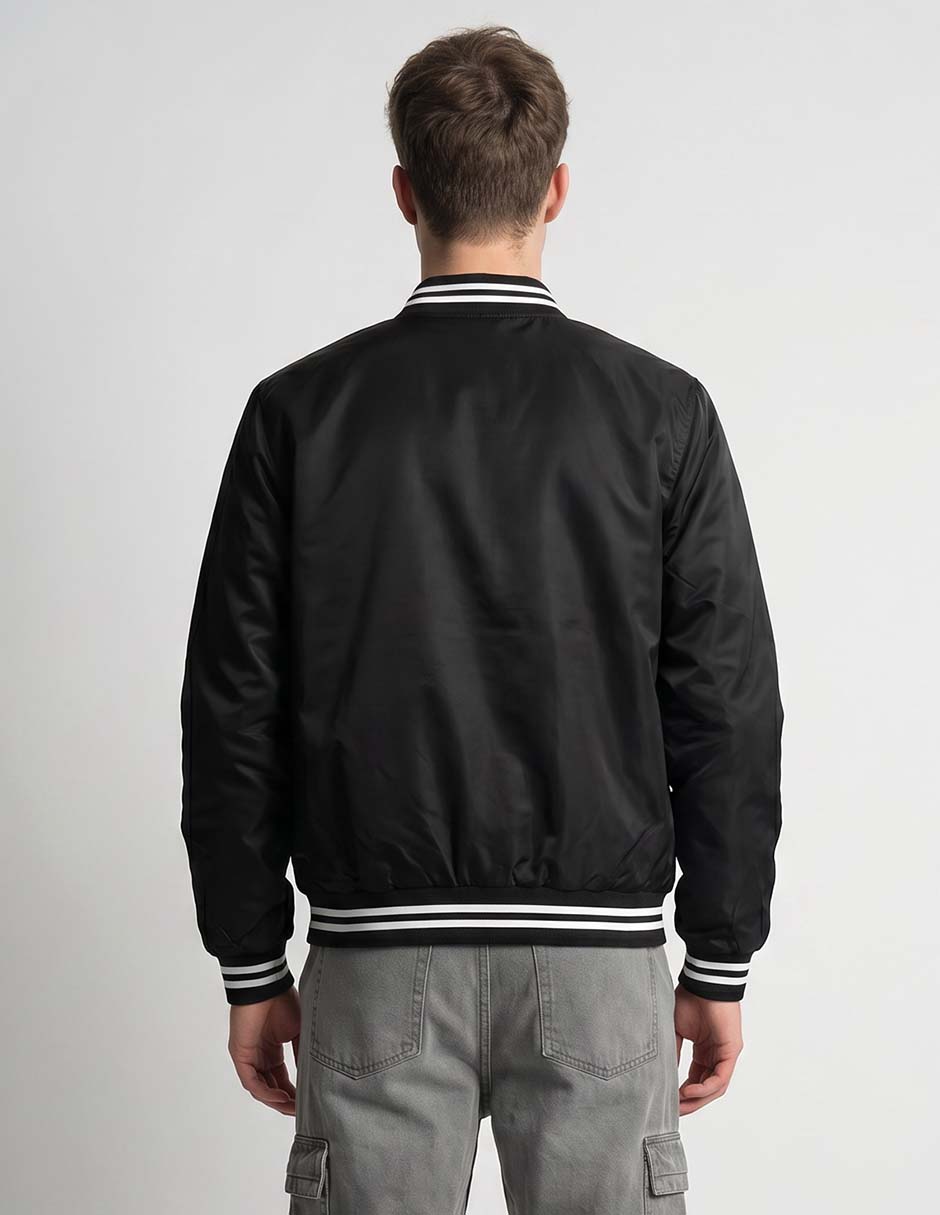 Chamarra casual con bolsillos para hombre 24