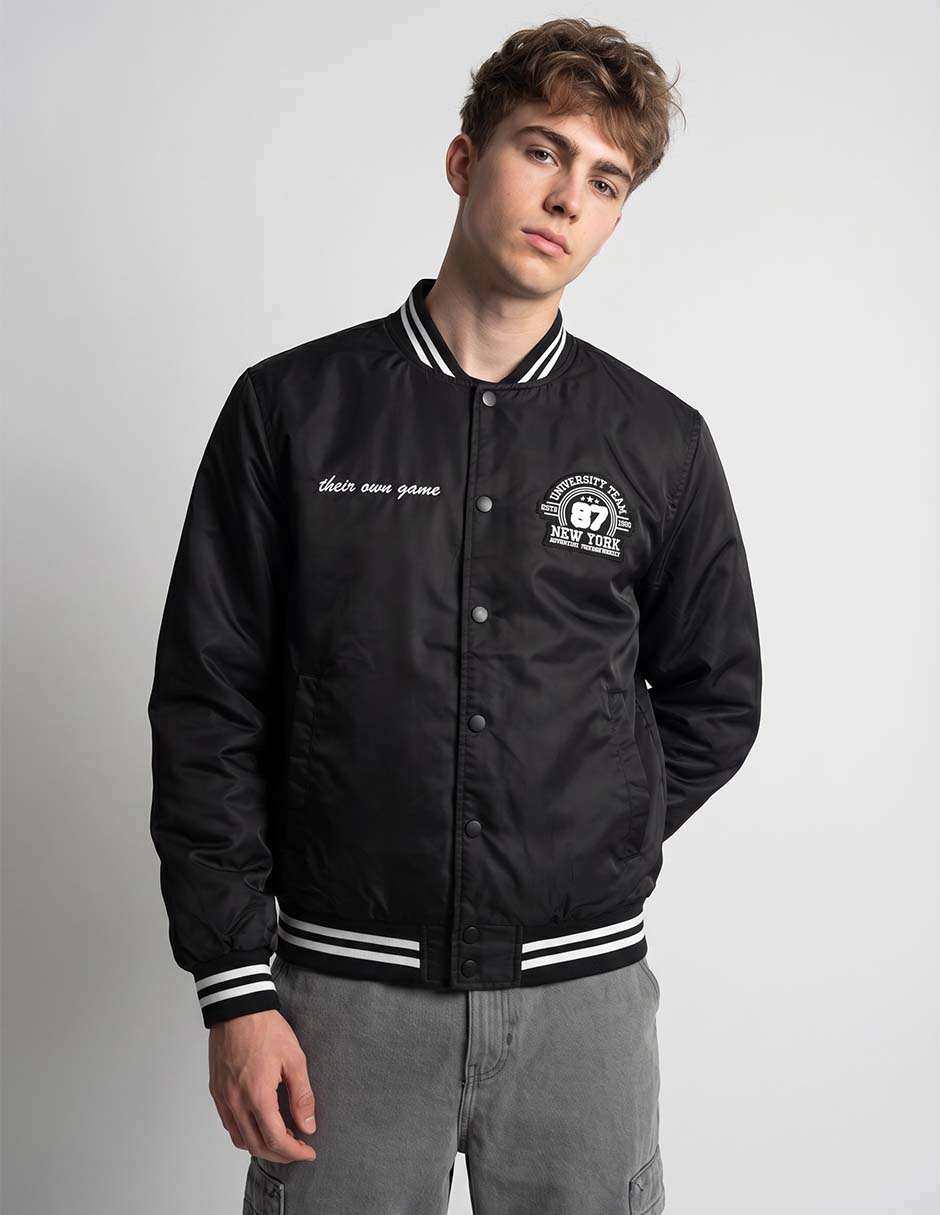 Chamarra casual con bolsillos para hombre