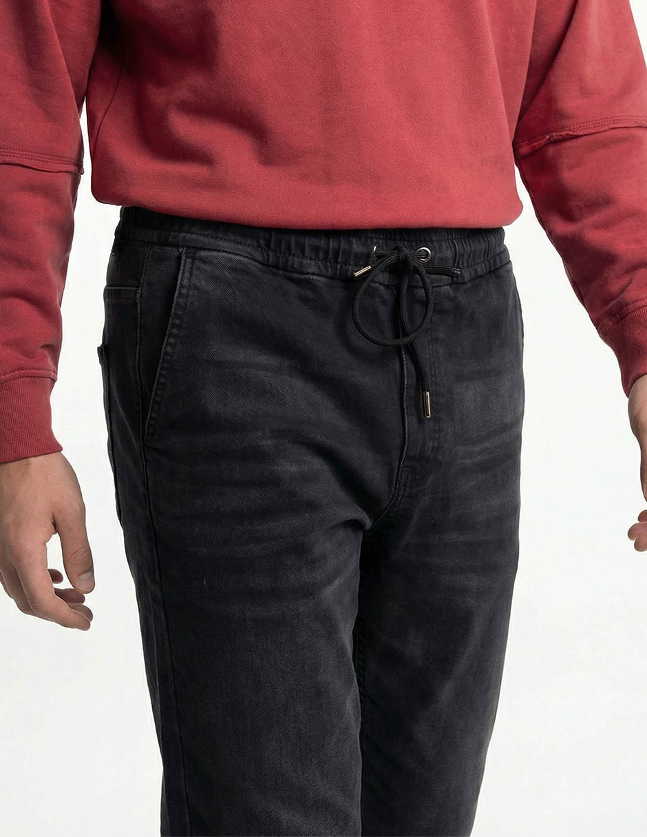 Jeans slim deslavado para hombre 9