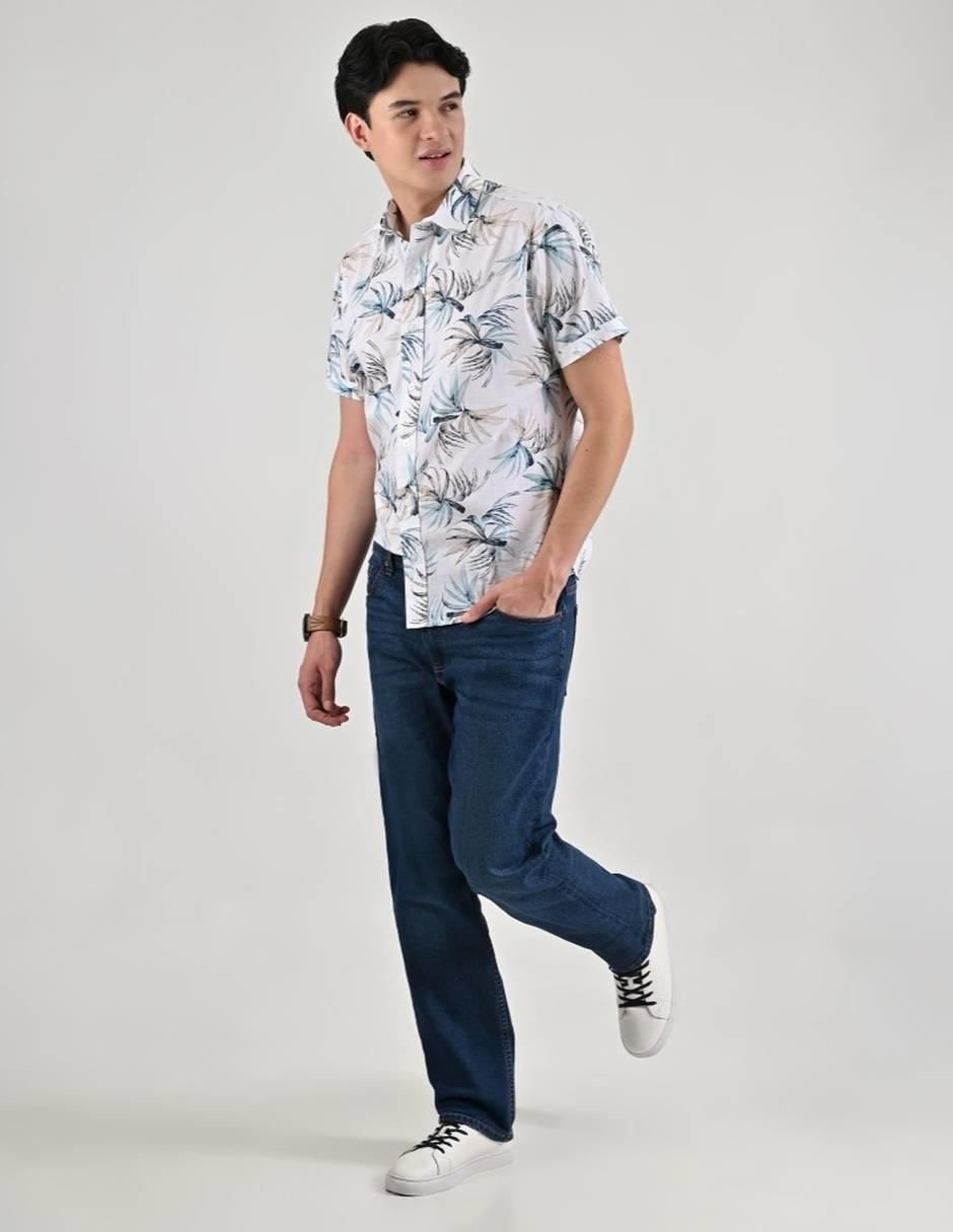 Jeans straight lavado whisker para hombre 5