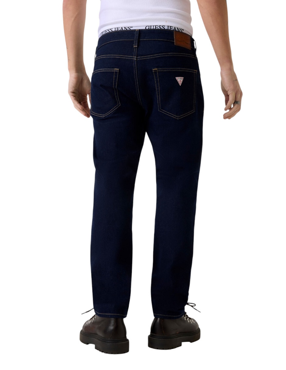 Jeans straight lavado obscuro para hombre 3