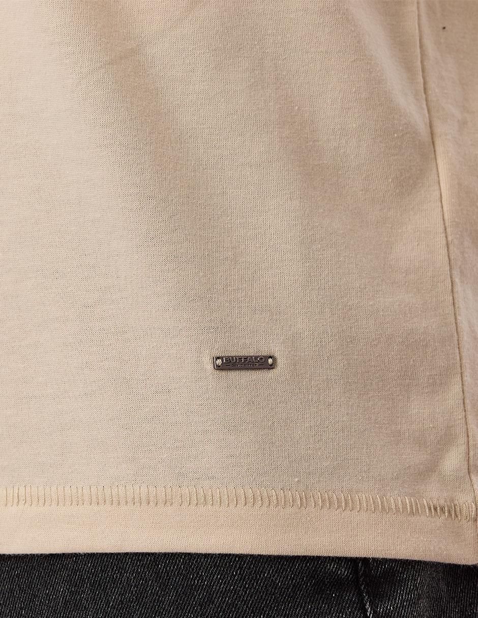 Playera cuello henley para hombre