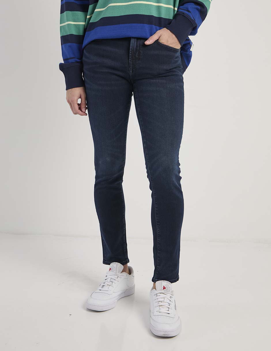 Jeans skinny lavado obscuro para hombre