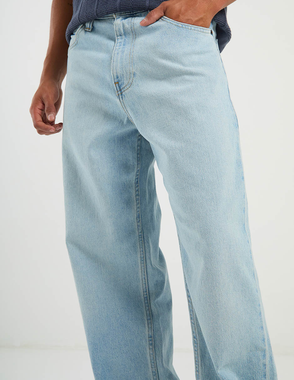 Jeans baggy lavado claro para hombre 10
