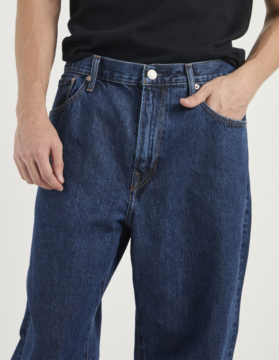 Jeans baggy lavado obscuro para hombre
