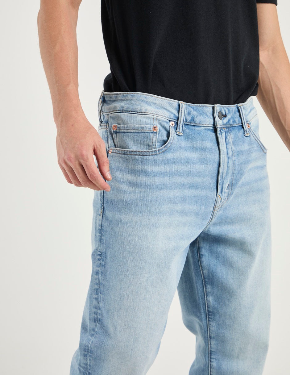 Jeans straight American Eagle lavado claro para hombre