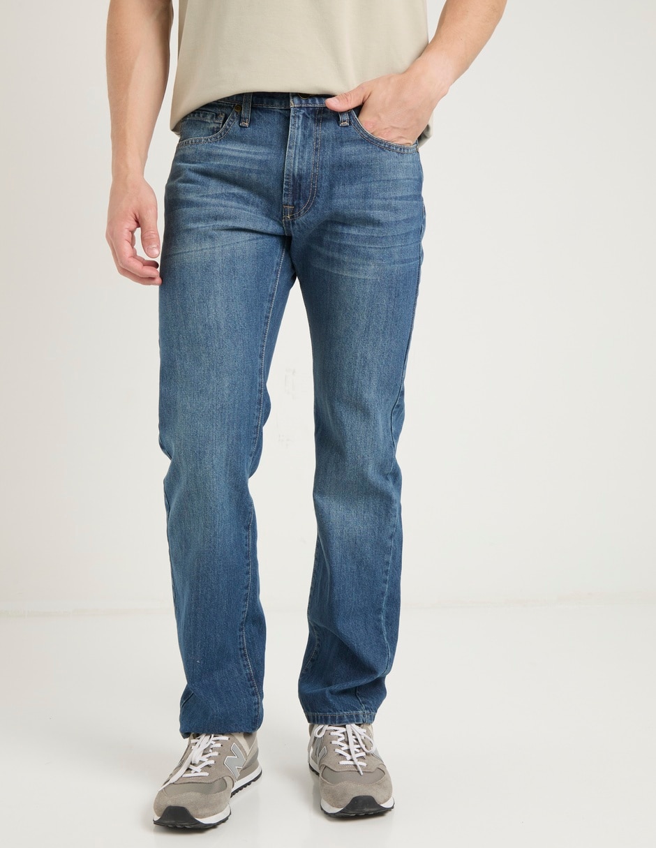 Jeans straight deslavado para hombre