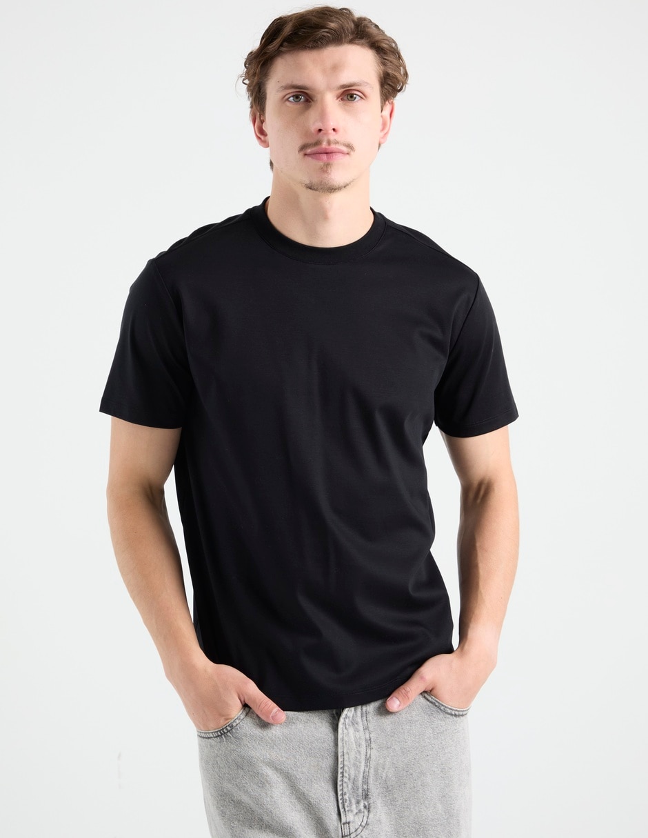Playera cuello redondo para hombre 2