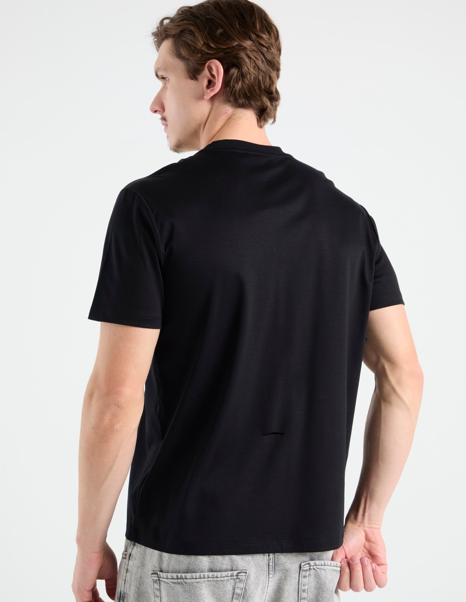 Playera cuello redondo para hombre 6