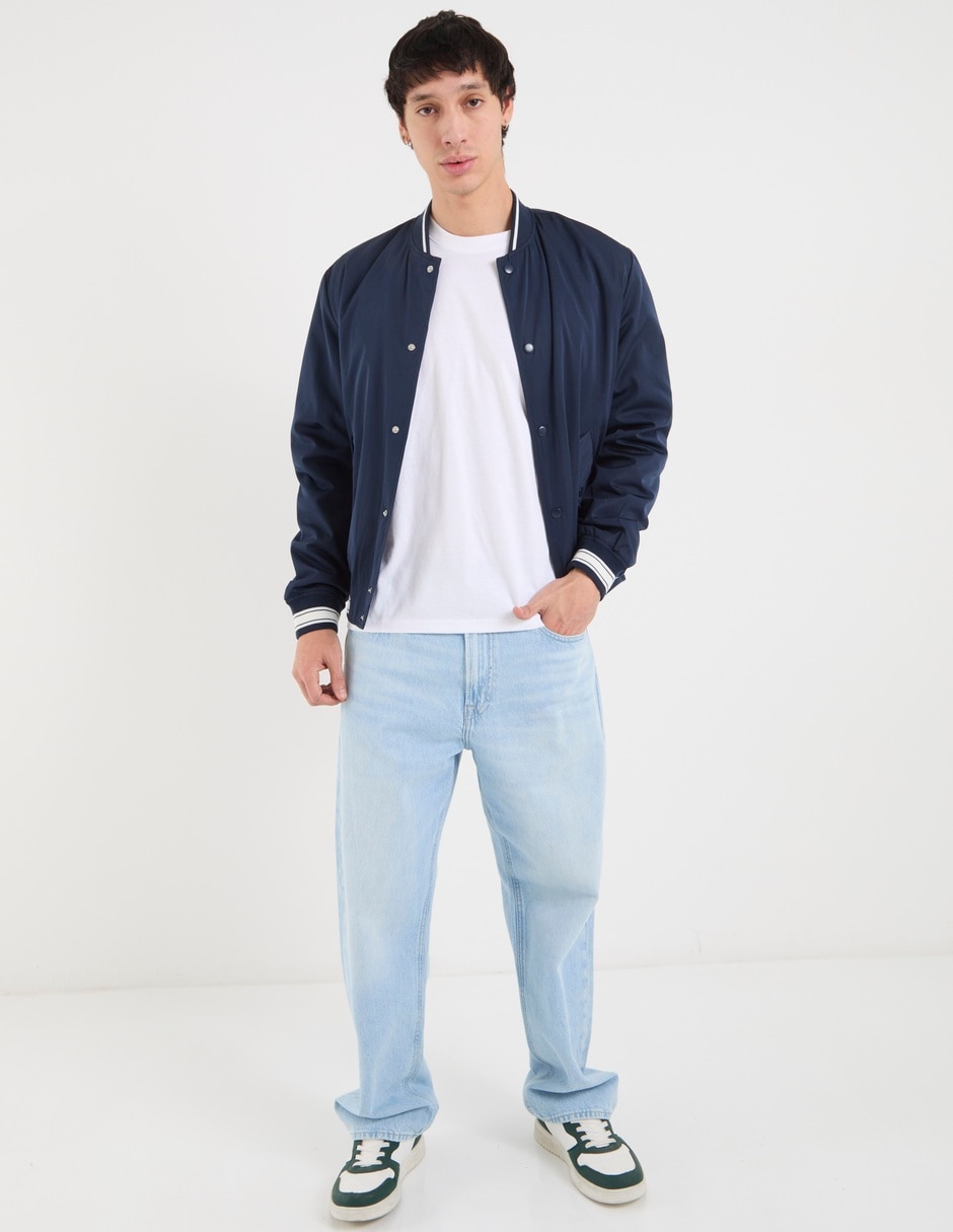 Chamarra bomber con bolsillos para hombre 3