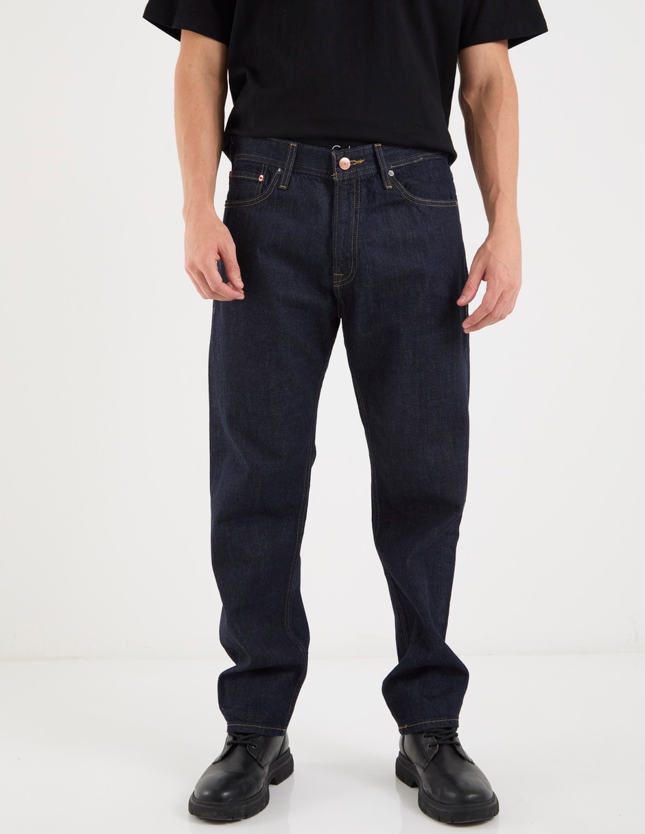 Jeans straight lavado obscuro para hombre
