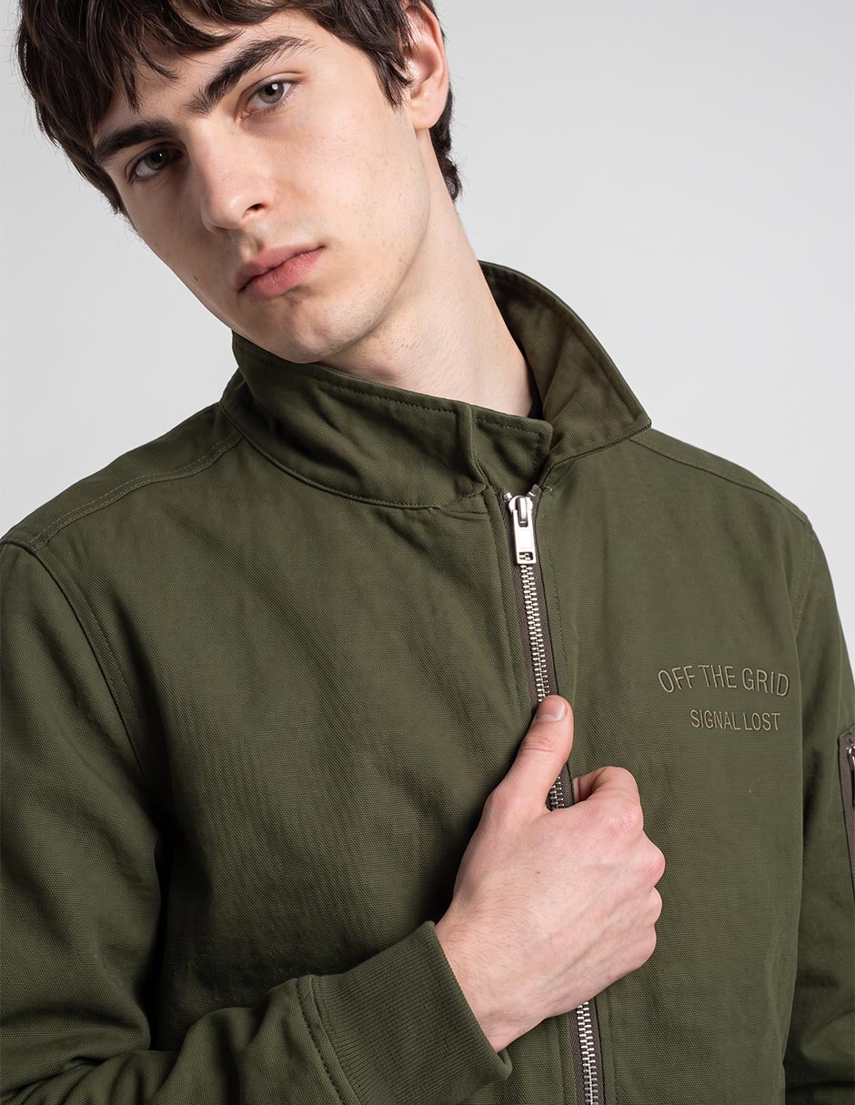 Chamarra bomber con bolsillos para hombre 5