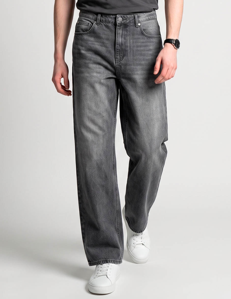 Jeans straight lavado claro para hombre