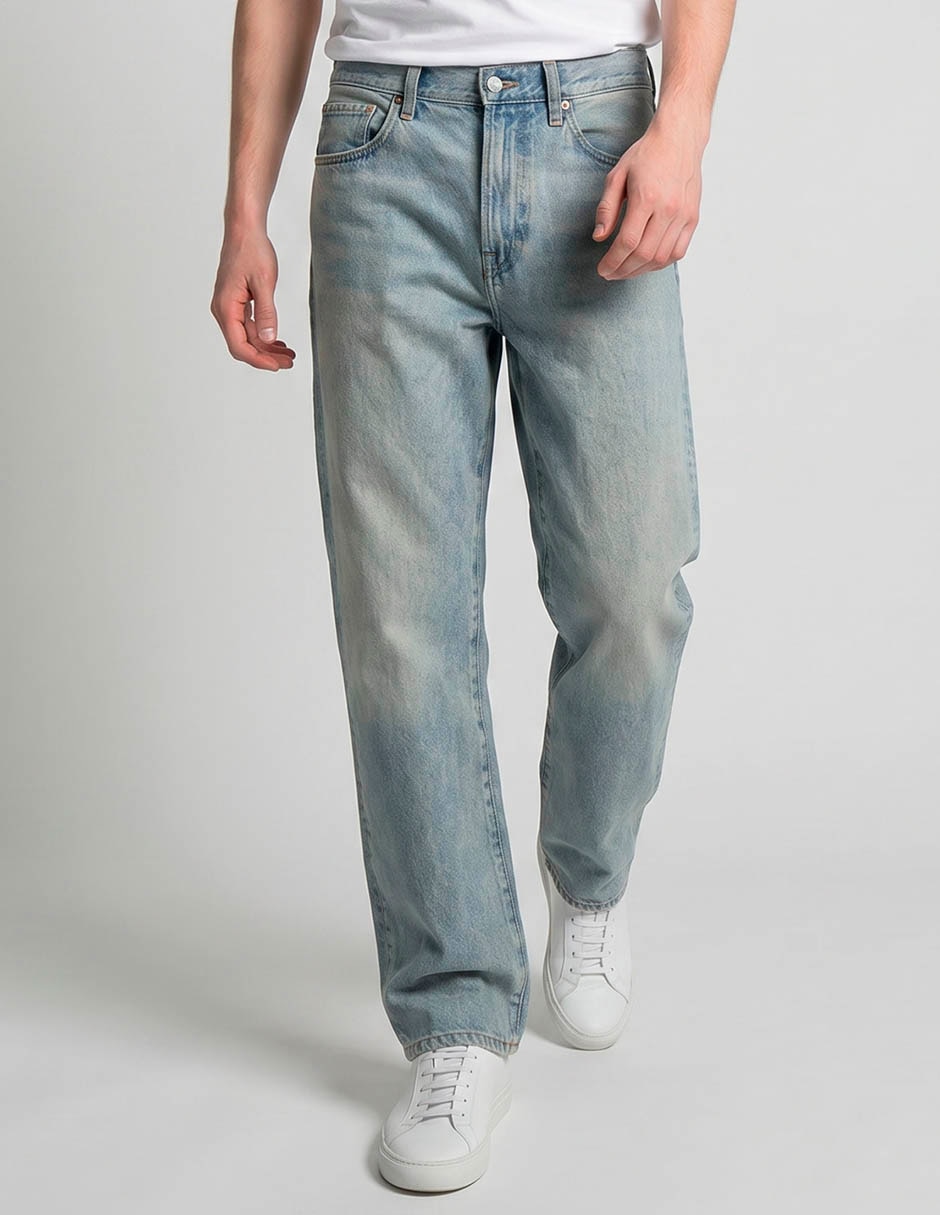 Jeans loose lavado bitono para hombre Jeans loose lavado bitono para hombre