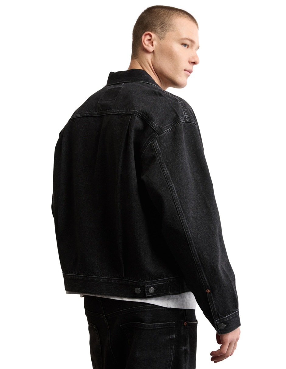 Chamarra denim para hombre 2