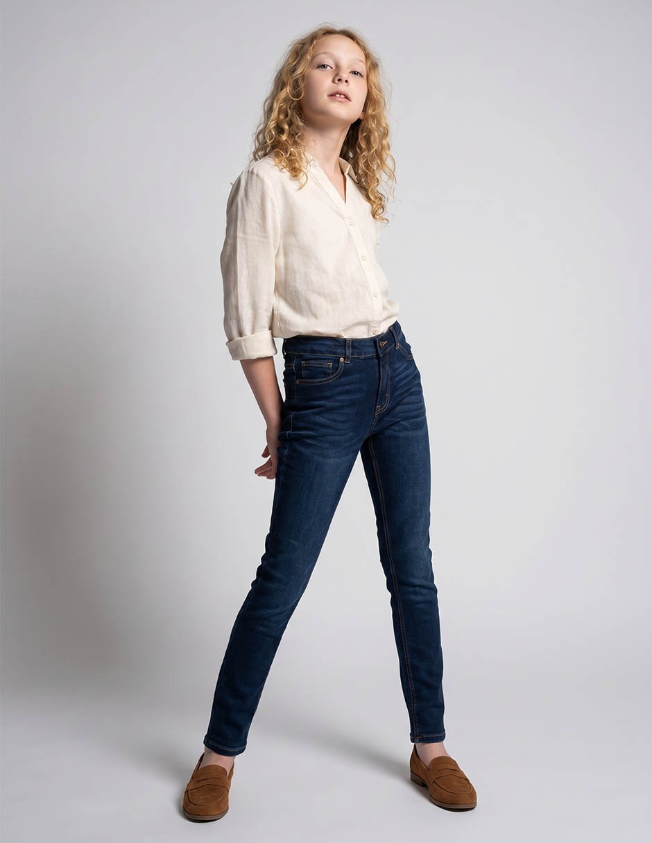 Jeans slim lavado obscuro para hombre