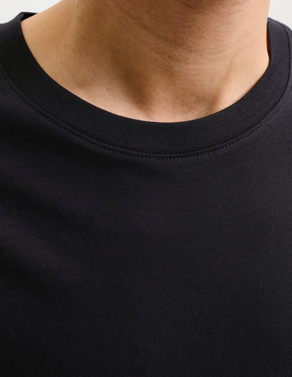 Playera cuello redondo para hombre 3