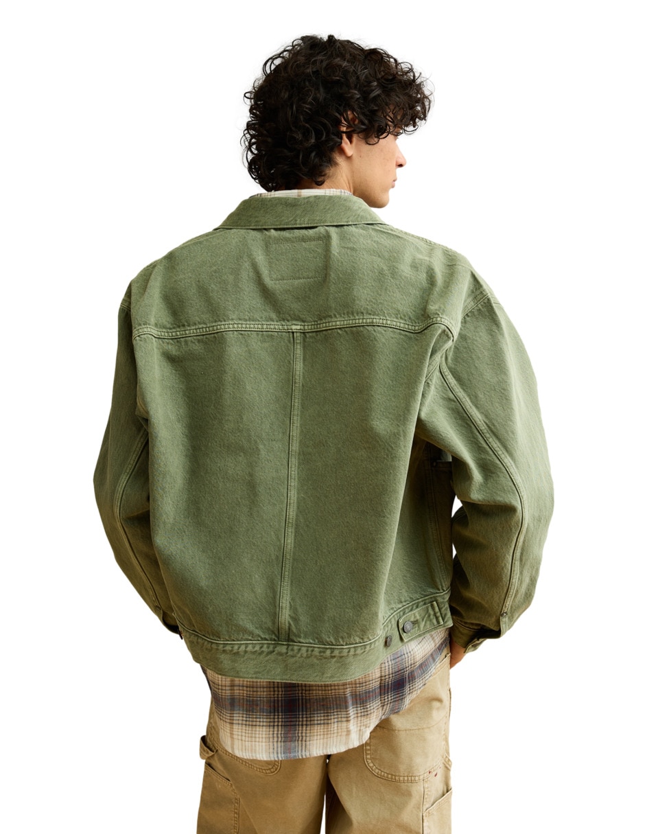 Chamarra denim para hombre 4