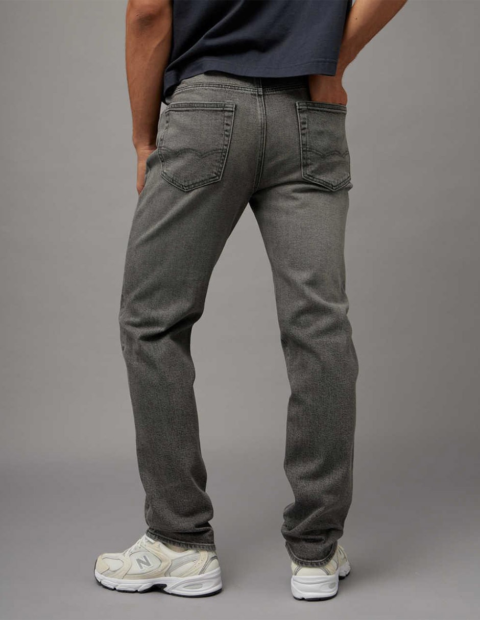Jeans straight lavado obscuro para hombre 2