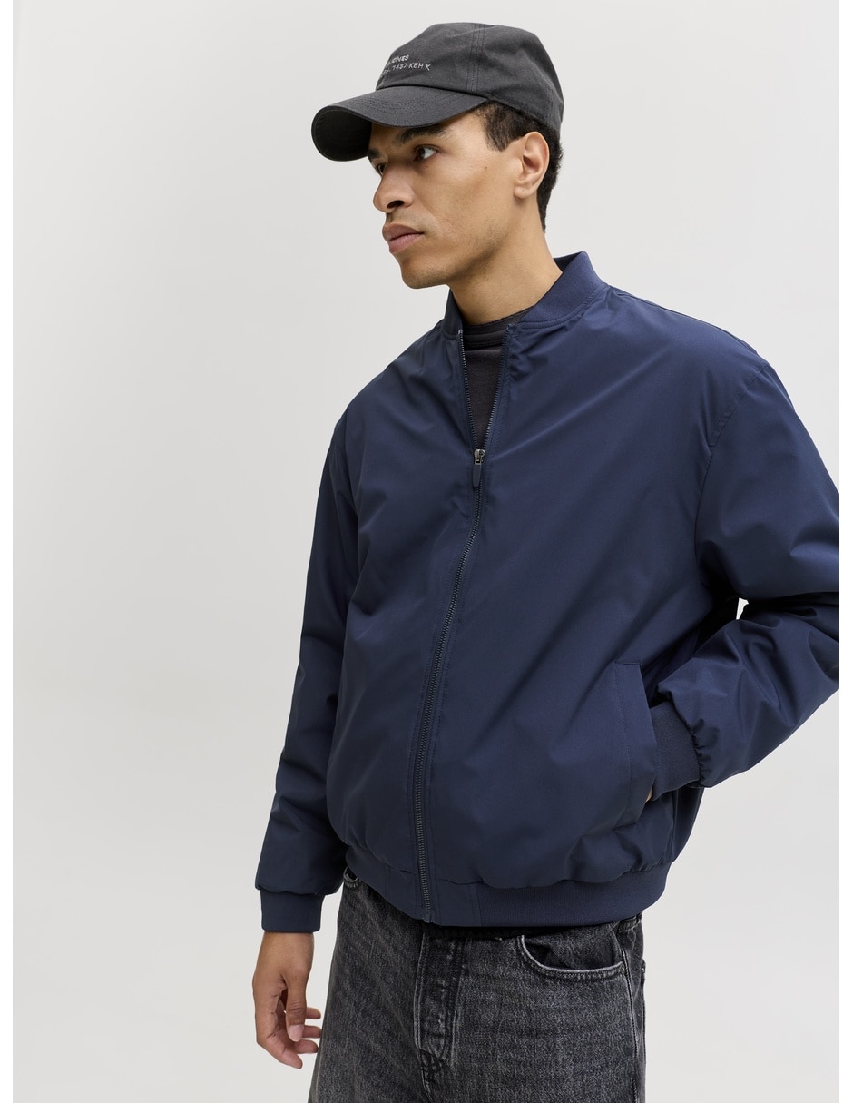 Chamarra bomber con bolsillos para hombre 3
