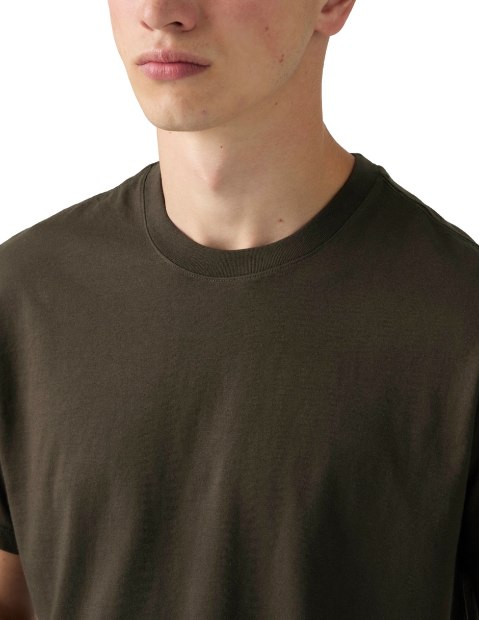 Playera cuello redondo para hombre 4