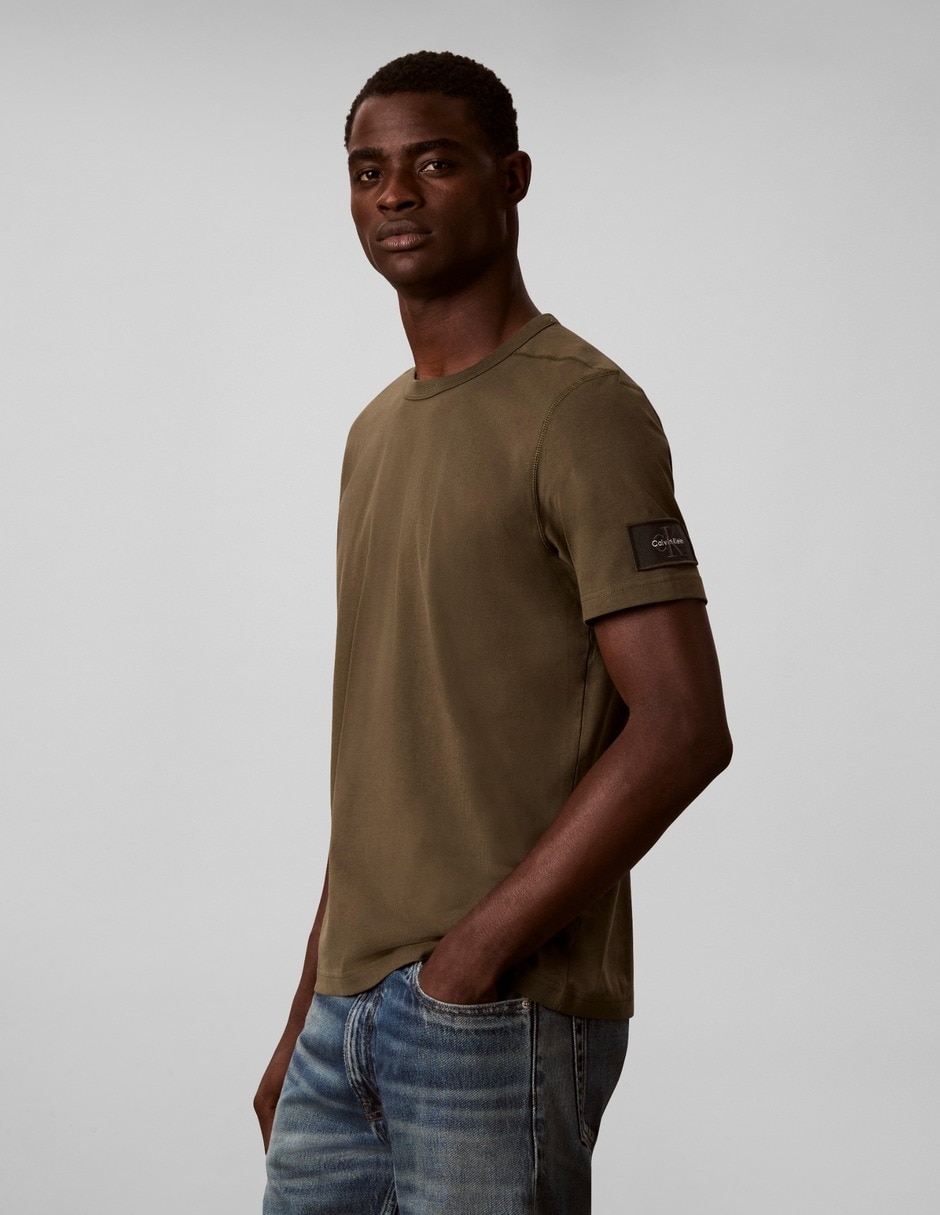 Playera cuello redondo para hombre 5